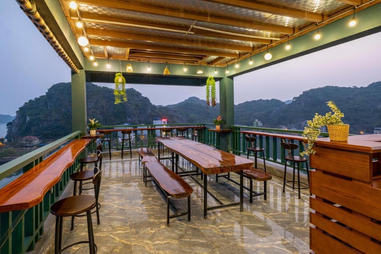 Aroma Cat Ba Sea View Hotel Chan Chau Екстериор снимка