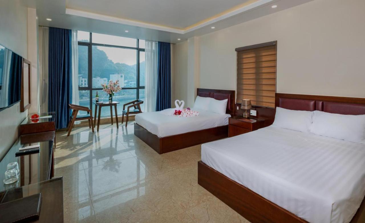 Aroma Cat Ba Sea View Hotel Chan Chau Екстериор снимка