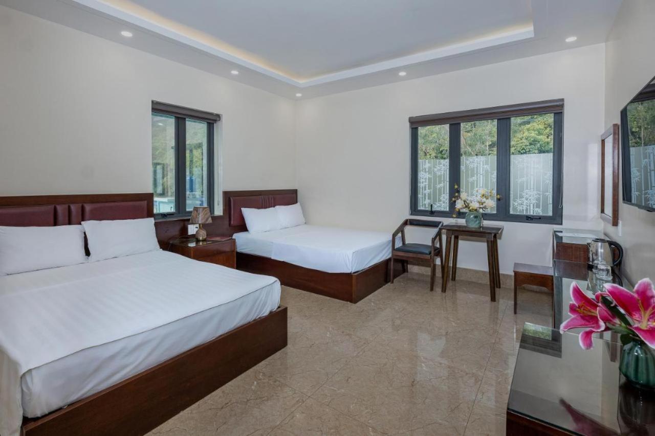 Aroma Cat Ba Sea View Hotel Chan Chau Екстериор снимка